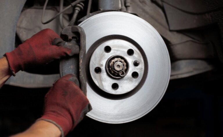 Güvenliğiniz İçin Hayati Uyarı: Fren Balatası Bittiği Nasıl Anlaşılır?